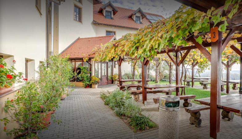 Gostisce Vinski Hram Otel Ivanjkovci Dış mekan fotoğraf